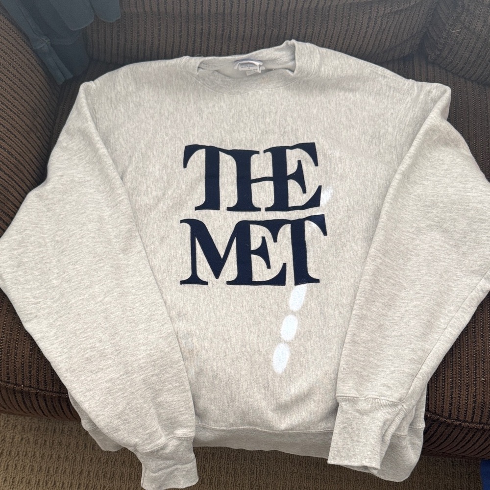 THE MET Logo Crewneck Sweatshirt - Light Gray SZ L